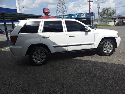 Imagen 2 de 16 de Jeep Grand Cherokee