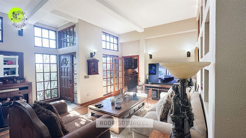 Casa En Venta De 3d, 3b, 2e, Bodega En Villa Lomas De Penco