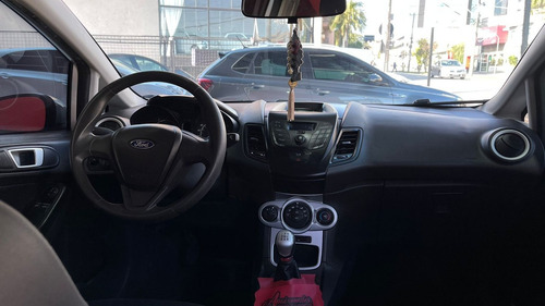 Ford Fiesta 1.6 SE HATCH 16V