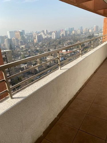 Departamento En Venta De 2 Dorm. En Las Condes