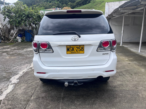Toyota Fortuner 2.7l 4x4
