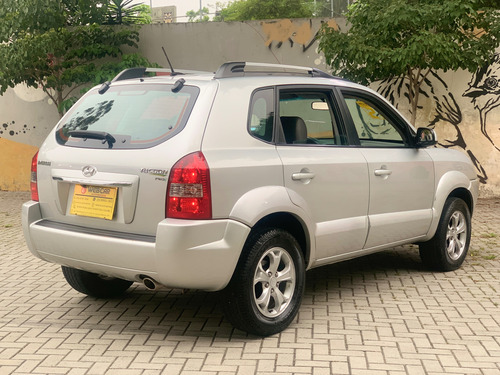 Hyundai Tucson 2.0 Gls 4x2 Flex Aut. 5p