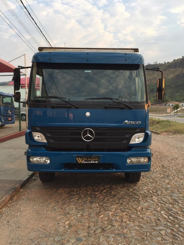 Caminhão 2425 Mercedes Benz