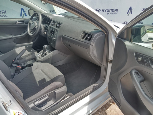 Imagen 7 de 14 de Volkswagen Jetta 2018 2.0 Tiptronic At