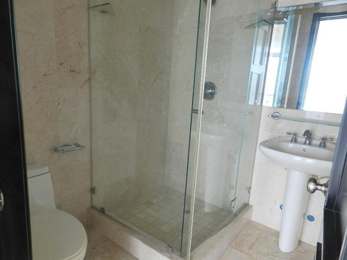 Imagen 9 de 14 de Venta De Apartamento De Lujo En Ph Pacific Point 20-5624