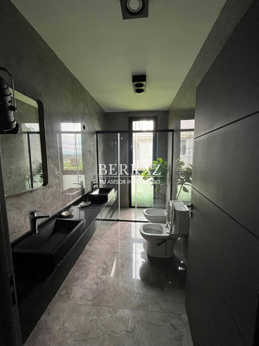 Casa En Venta En Barrio La Calesa Pilará Pilar Lote De 955 M2