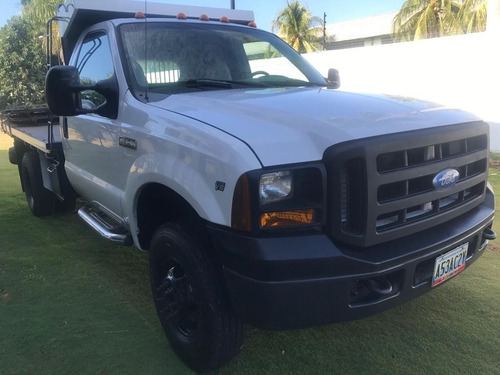 Imagen 3 de 13 de Ford F350 Triton