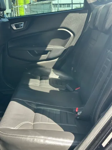 Ford Fiesta 1.6 Hatchback Titanium
