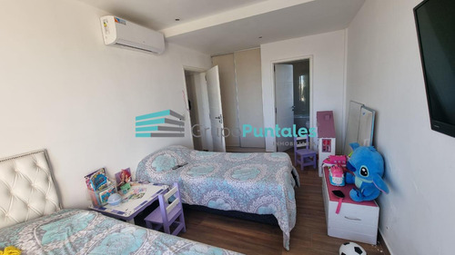 Casa En Lagos De Canning Con 4 Dormitorios Sobre Gran Lote De 940 M2