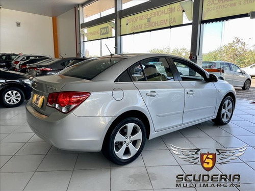 Imagem 6 de 11 de Chevrolet Cruze 1.8 Lt 16v