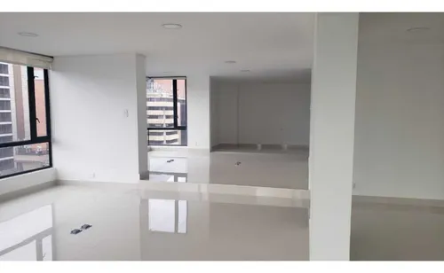 Oficina En Arriendo, Centro Empresarial Av Chile, Bogotá