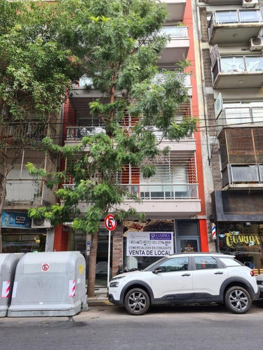 Imagen 13 de 16 de Local Con Renta, Excelente Zona, Oportunidad!!! Pacheco De Melo 2800 - Palermo