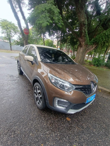 Renault Captur 1.616v Intense Sce X-tronic 5p