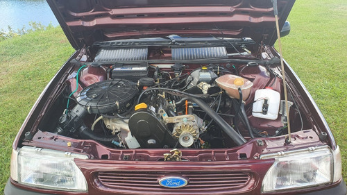 Ford Versailles