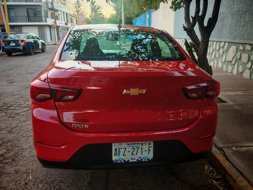 Chevrolet Onix 1.0t Lt At