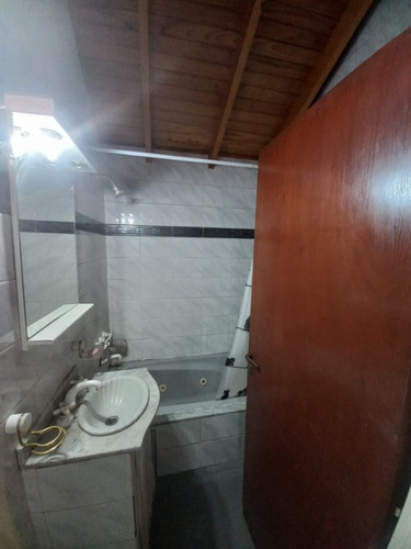 Departamento Tipo Casa En Alquiler En Villa Dominico