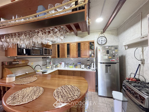 Casa En Venta De 3 Dorm. En Las Cabras
