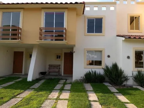 Casa Con Excelente Mantenimiento Y Ubicación Arf