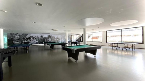 1 Dormitorio Con Garage Oferta 6to Piso - Punta Del Este