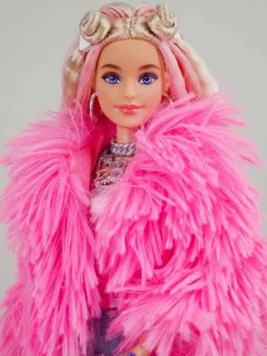 Barbie Extra #3 Boneca Jaqueta Felpuda Rosa Mattel GRN28