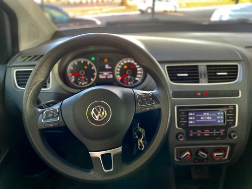 Imagem 6 de 14 de Volkswagen Fox 1.6 Trend Flex