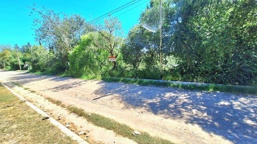 Villa Giardino, Lotes Sobre Bvard La Cañada