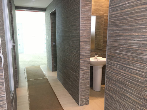 Oficinas Edificio Venta Alquiler Piantini, Santo Domingo
