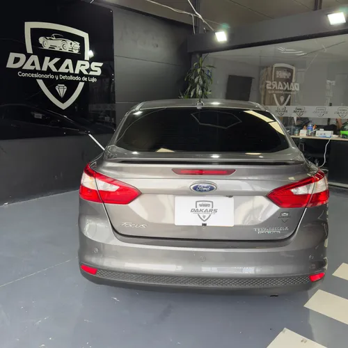 Ford Focus 2.0 Titanium