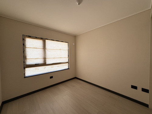 Arriendo Amplias Casas Condominio Praderas Curamonte