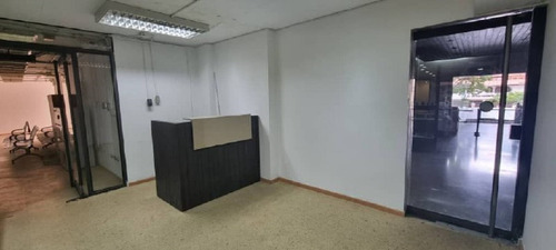 Imagen 5 de 13 de Oficina En Alquiler Las Mercedes