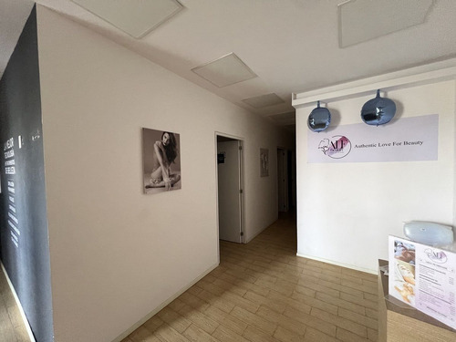 Local Comercial De 91 M2 En Lomas Verdes