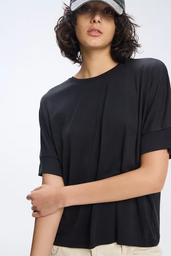 Remera Ancha Bolsillo Delantero Gamuzado Mujer Portsaid