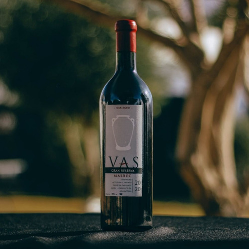 Vino Vas Gran Reserva Malbec 750ml. Vasija Secreta