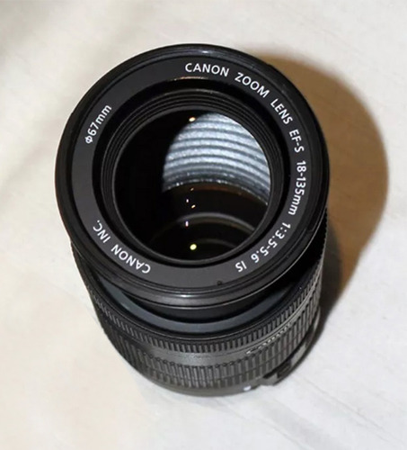 Canon Efs 18 135mm Is Con Estabilizador De Imagen Exelente Canon Ef-s Negro (Usado)