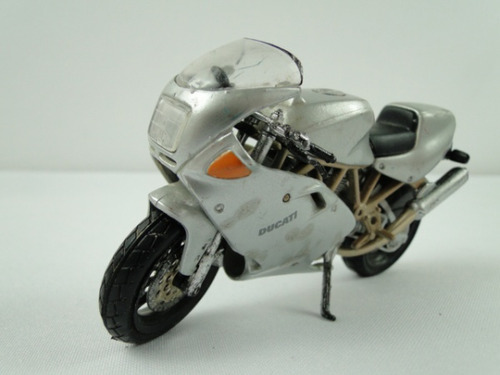 Miniatura Moto Ducati Supersport 900fe Maisto 1/18