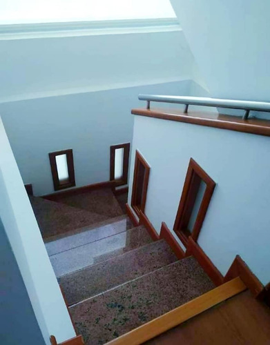 Imagen 5 de 9 de Townhouse De 190 M2 Cerca Del Hotel Hesperia Valencia