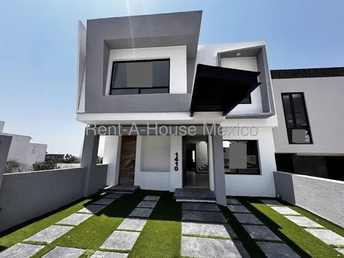 Casa De 4 Recámaras Con 1 En Planta Baja - El Nuevo Refugio, Renta