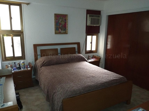 Imagen 10 de 12 de Apartamento En Venta En Urb El Centro Maracay Db 23-4807