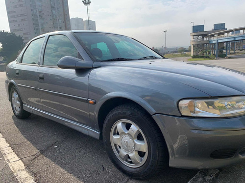 Chevrolet Vectra 2000 2.2 Gls 4p
