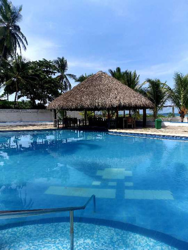Hotel Cabaña Playa Caribe En Venta, Puerto Cabello (operativa)