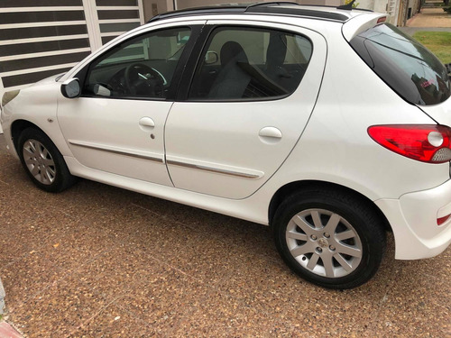 Peugeot 207 2011 1.6 Xt