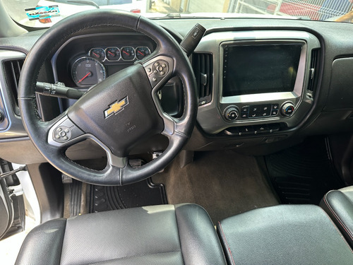 Chevrolet Cheyenne LT 4X2 CAB REGULAR