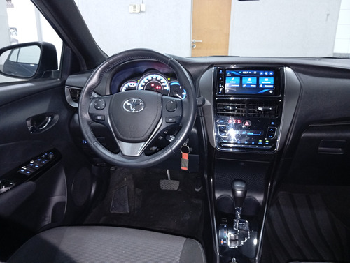 Toyota Yaris 1.5 107cv Xls Cvt