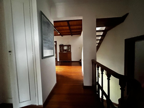 Casa En Alquiler En La Lucila, Con Pileta, Quincho Y Parrilla