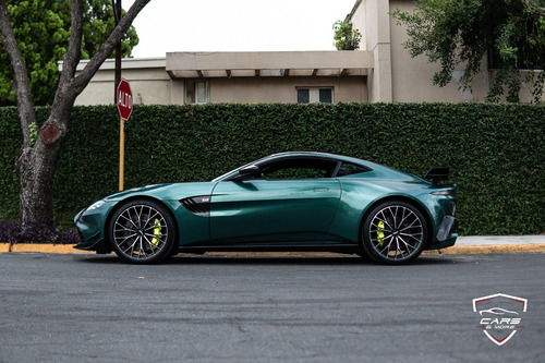 Aston Martin Vantage F1 2023