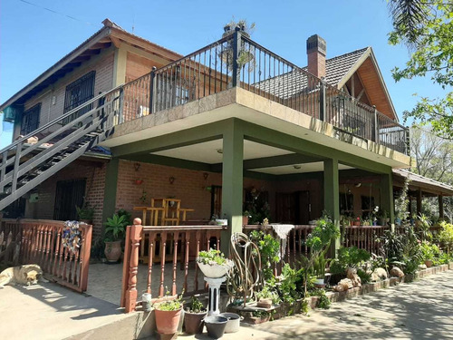 Imagen 2 de 14 de Amplia Casa En Alej Korn Sobre Terreno De 2000 Mts !!!