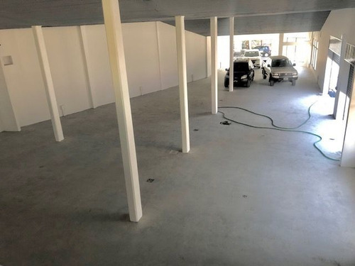 Imagen 9 de 10 de Alquiler Local 1000m En Boulogne - Marquez Y Panamericana
