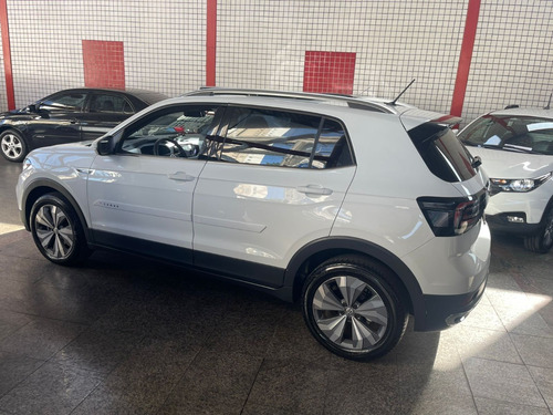 Imagem 24 de 25 de Volkswagem T Cross Tsi