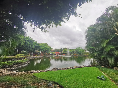 Hermosa Y Única Residencia En Cuernavaca