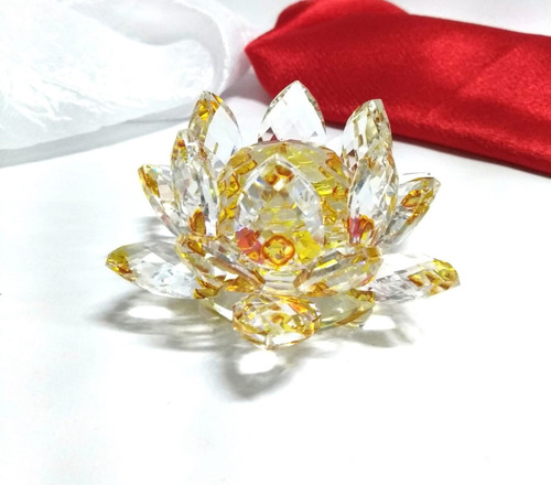 Flor De Lótus Amarela - (com Base De Led Redonda) Cor Amarelo